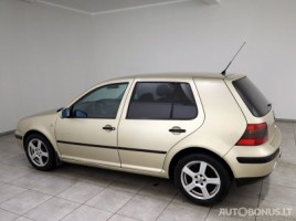 Volkswagen Golf | 3