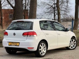 Volkswagen Golf | 2