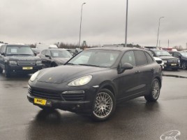 Porsche Cayenne visureigis