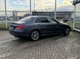 Mercedes-Benz C300 | 1