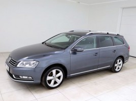 Volkswagen Passat | 1