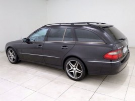 Mercedes-Benz E320 | 3