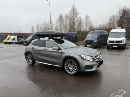 Mercedes-Benz GLA200 | 4