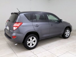 Toyota RAV4 | 2