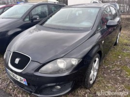 Seat Leon хэтчбек