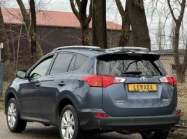 Toyota RAV4 | 4