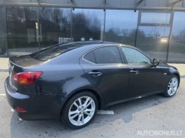 Lexus IS 220 | 4