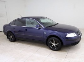 Volkswagen Passat saloon