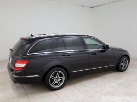 Mercedes-Benz C320 | 2