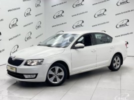 Skoda Octavia hečbekas