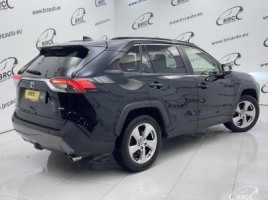 Toyota RAV4 | 1