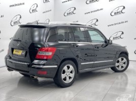 Mercedes-Benz GLK350 | 1