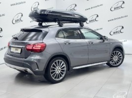 Mercedes-Benz GLA200 | 1