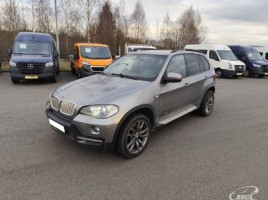 BMW X5 cross-country