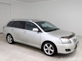 Toyota Avensis universalas