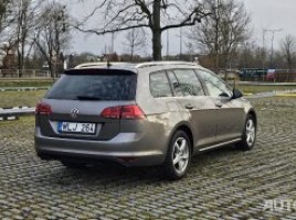 Volkswagen Golf | 2