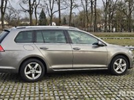 Volkswagen Golf | 4