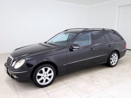 Mercedes-Benz E320 | 1