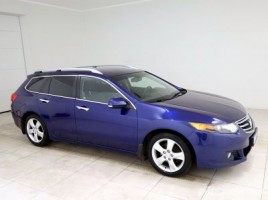 Honda Accord universalas