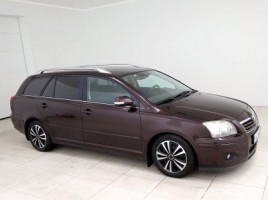 Toyota Avensis universal