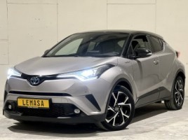 Toyota C-HR visureigis