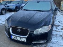 Jaguar XF sedanas