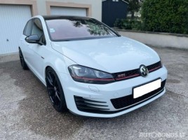 Volkswagen Golf | 2