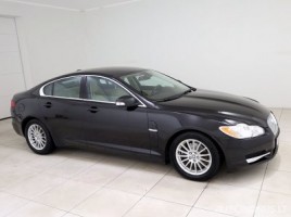 Jaguar XF sedanas