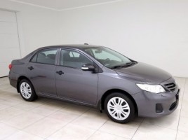 Toyota Corolla sedanas