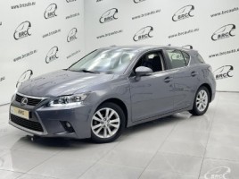 Lexus CT 200h hatchback