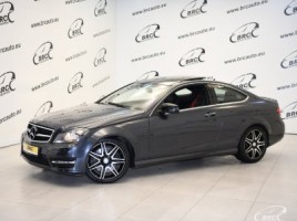 Mercedes-Benz C250 купе