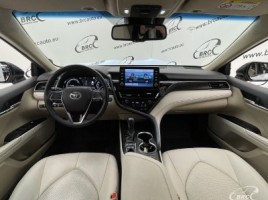 Toyota Camry | 2