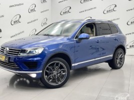 Volkswagen Touareg cross-country