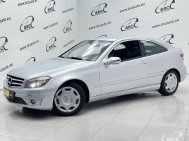 Mercedes-Benz CLC180 hatchback