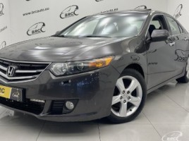 Honda Accord sedanas