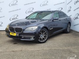 BMW 730 sedanas