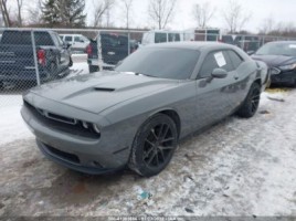 Dodge Challenger | 1