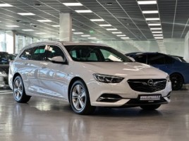 Opel Insignia universalas