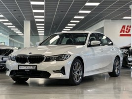 BMW 320 седан