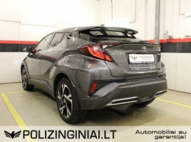 Toyota C-HR | 3