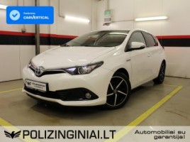 Toyota Auris хэтчбек