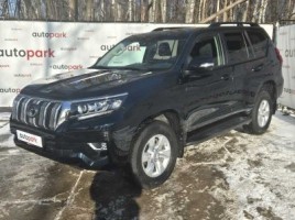 Toyota Land Cruiser cross-country