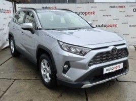 Toyota RAV4 | 2