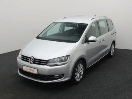 Volkswagen Sharan минивэн