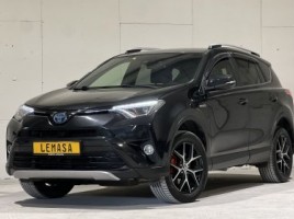 Toyota RAV4 cross-country