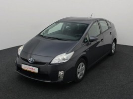 Toyota Prius хэтчбек