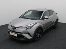 Toyota C-HR visureigis