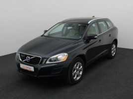 Volvo XC60 cross-country