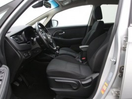 Kia Carens, 1.6 l., hatchback | 3