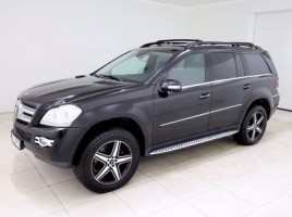 Mercedes-Benz GL500 | 1